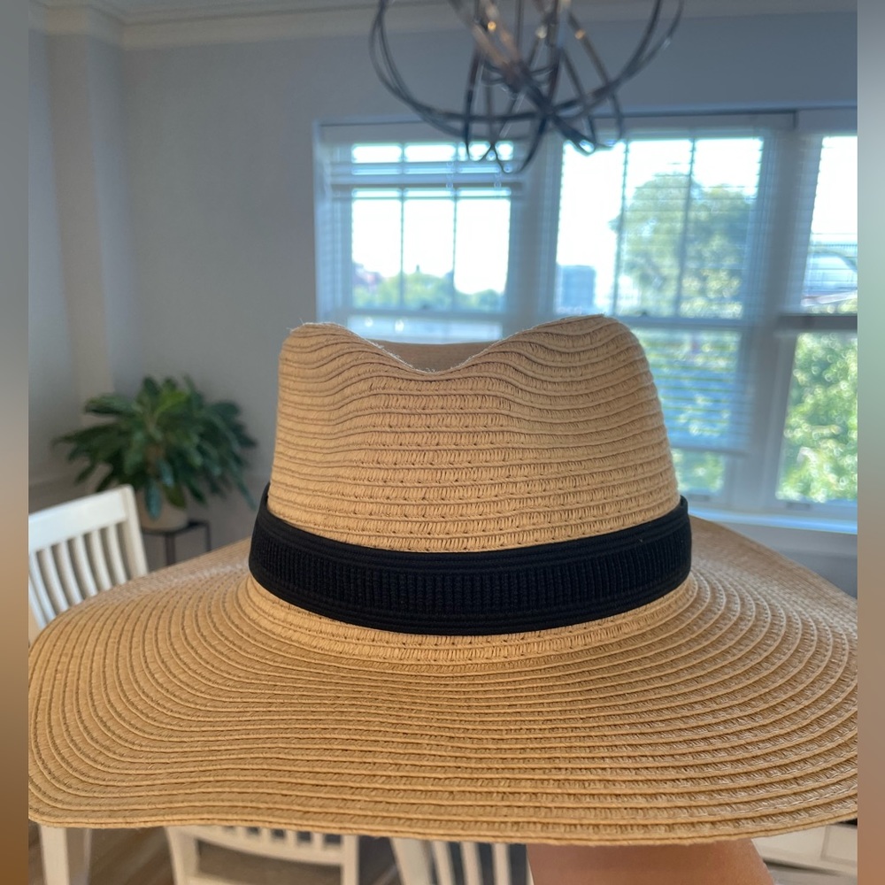 Madewell straw hat! Never worn!
